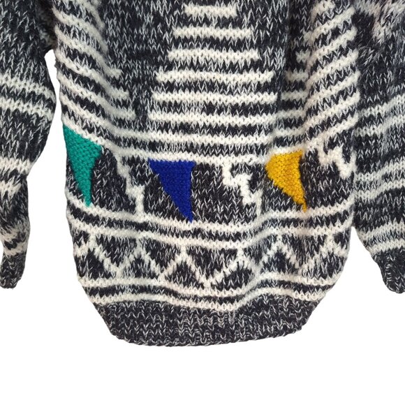 Permit Vintage Mens Sweater Sz M Geometric Black White Acrylic Triangle Pattern - Picture 4 of 16